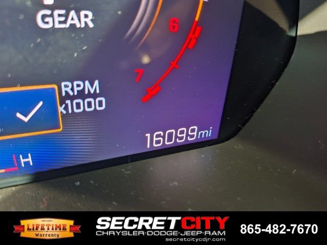 Used 2024 Chevrolet Colorado ZR2 AWD/4WD image 19