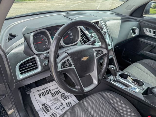 Used 2017 Chevrolet Equinox LT w/ Convenience Package image 12