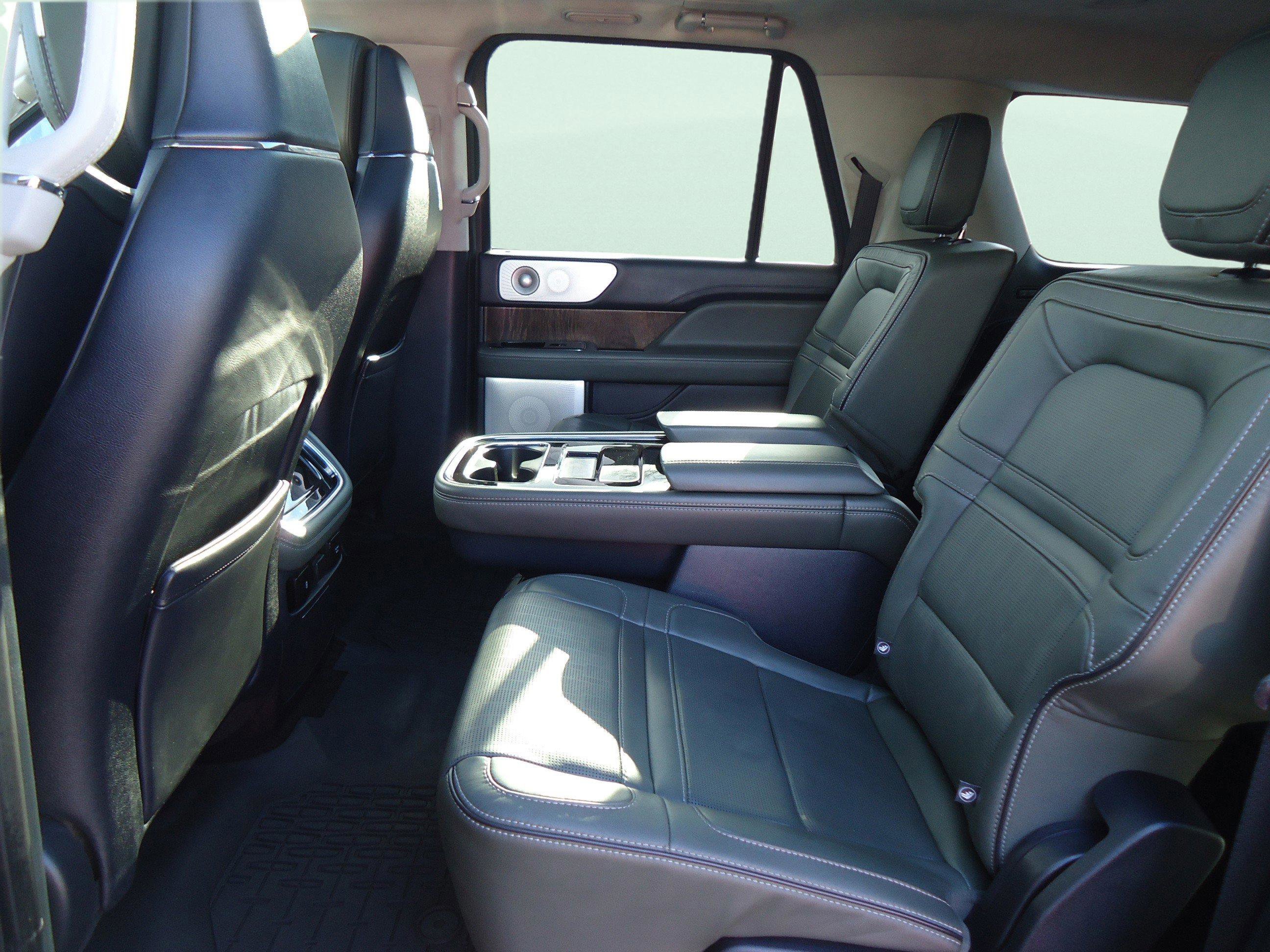 Used 2022 Lincoln Navigator L Black Label image 34