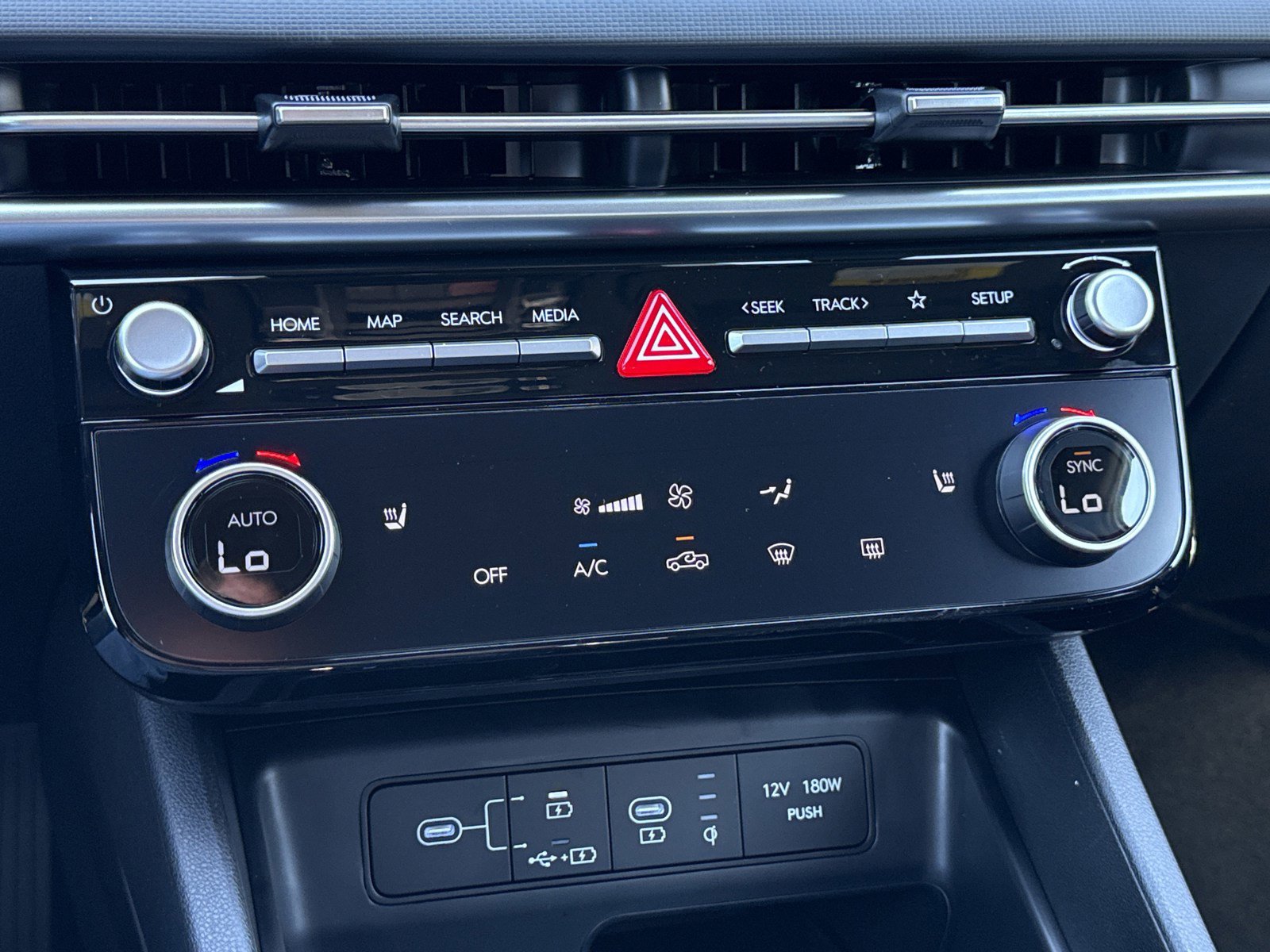 New 2026 Hyundai Santa Cruz XRT AWD/4WD image 25