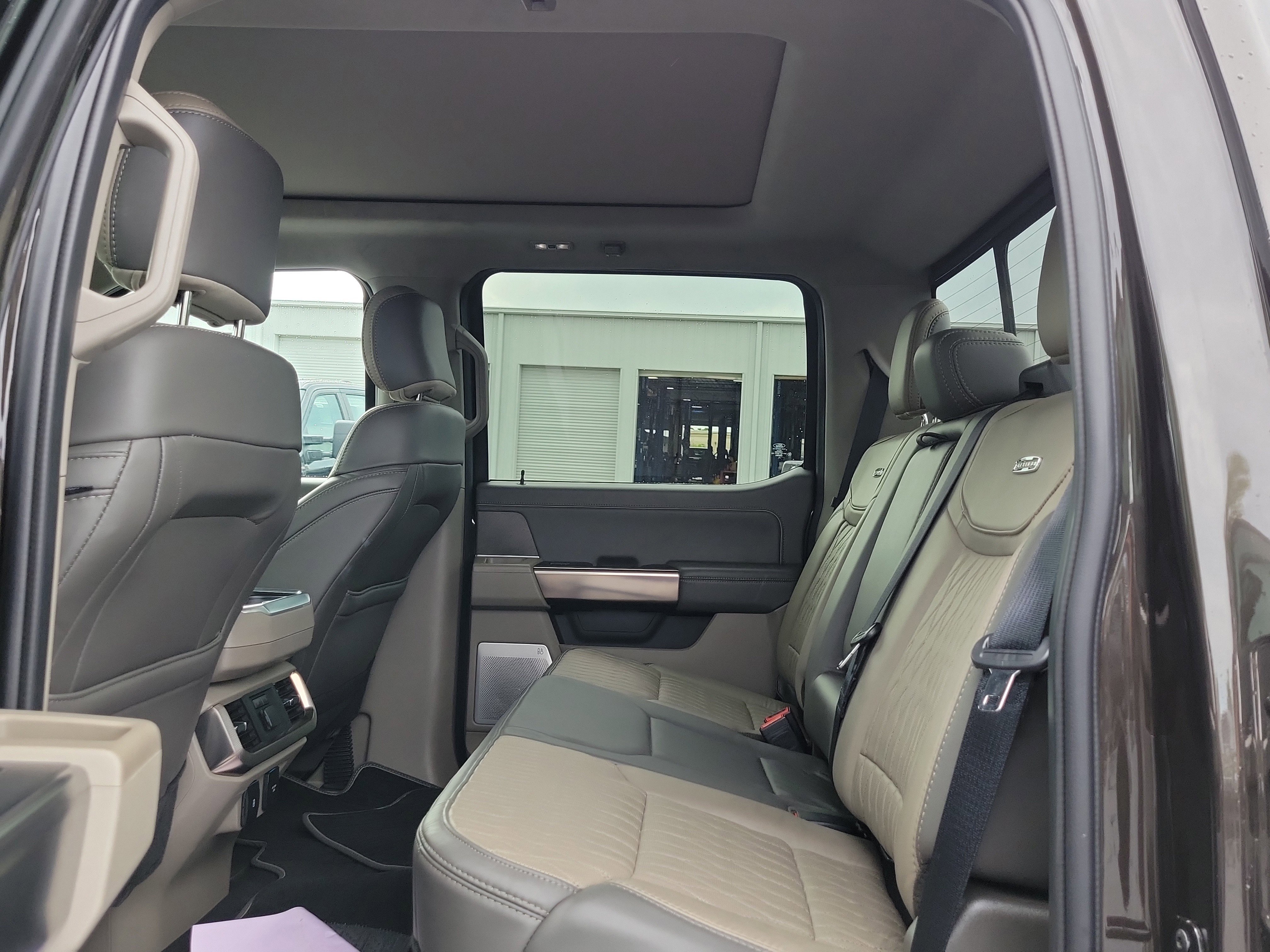 Certified 2024 Ford F150 Platinum w/ Equipment Group 703A Plus image 13