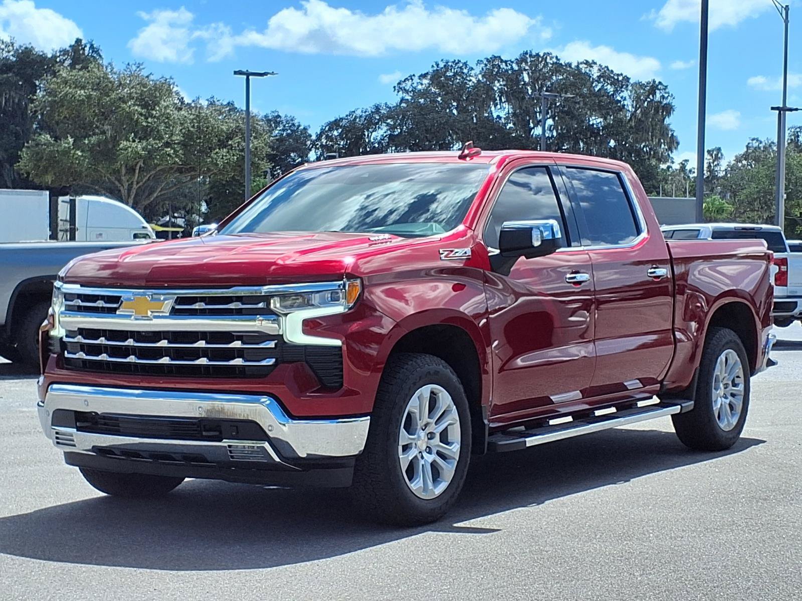Certified 2025 Chevrolet Silverado 1500 LTZ AWD/4WD image 29