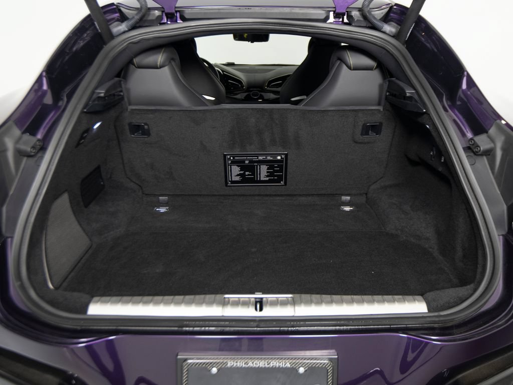 Used 2025 Ferrari Purosangue AWD/4WD image 47