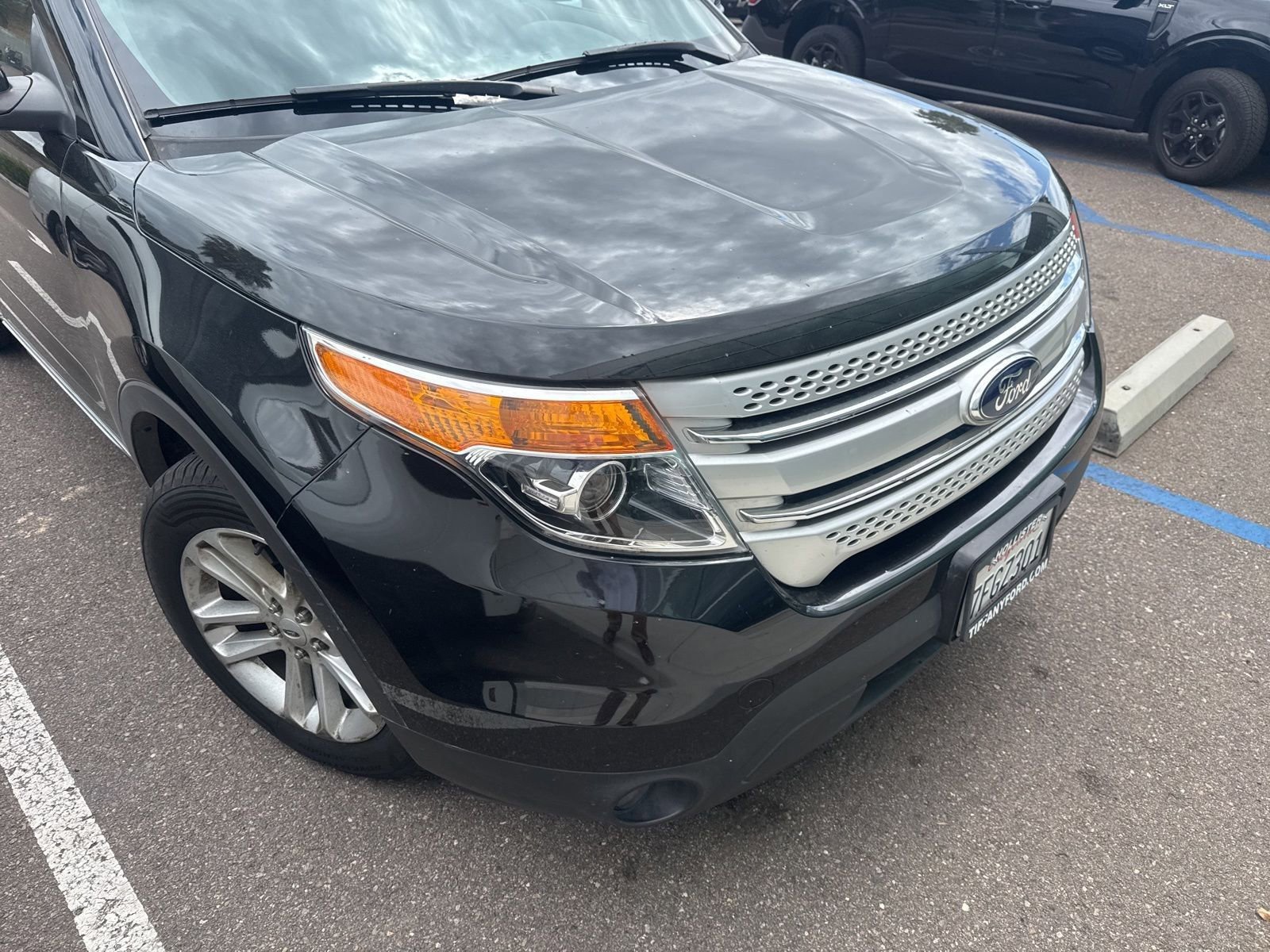 Used 2014 Ford Explorer XLT w/ Equipment Group 202A FWD image 9