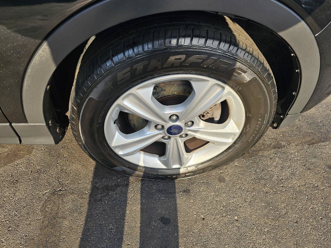 Used 2015 Ford Escape SE AWD/4WD image 14