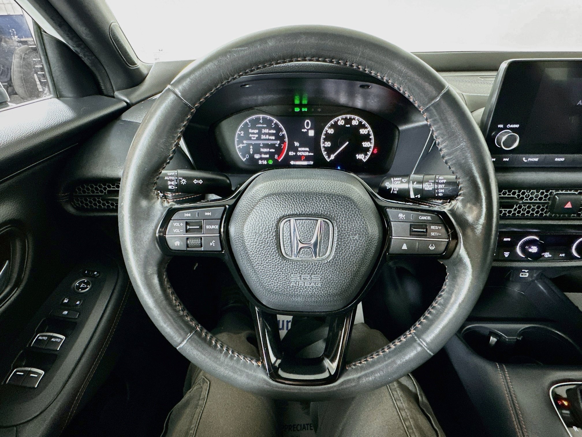 Used 2024 Honda HR-V Sport image 11
