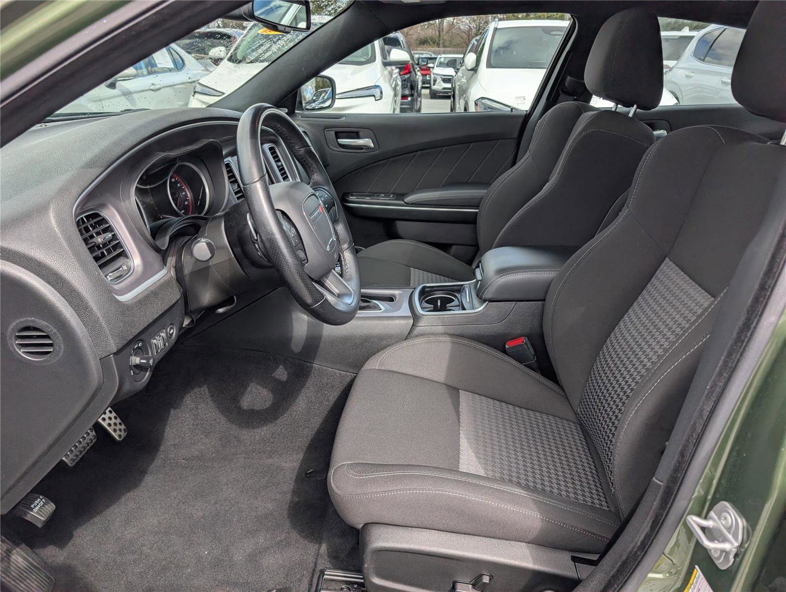 Used 2022 Dodge Charger R/T image 17