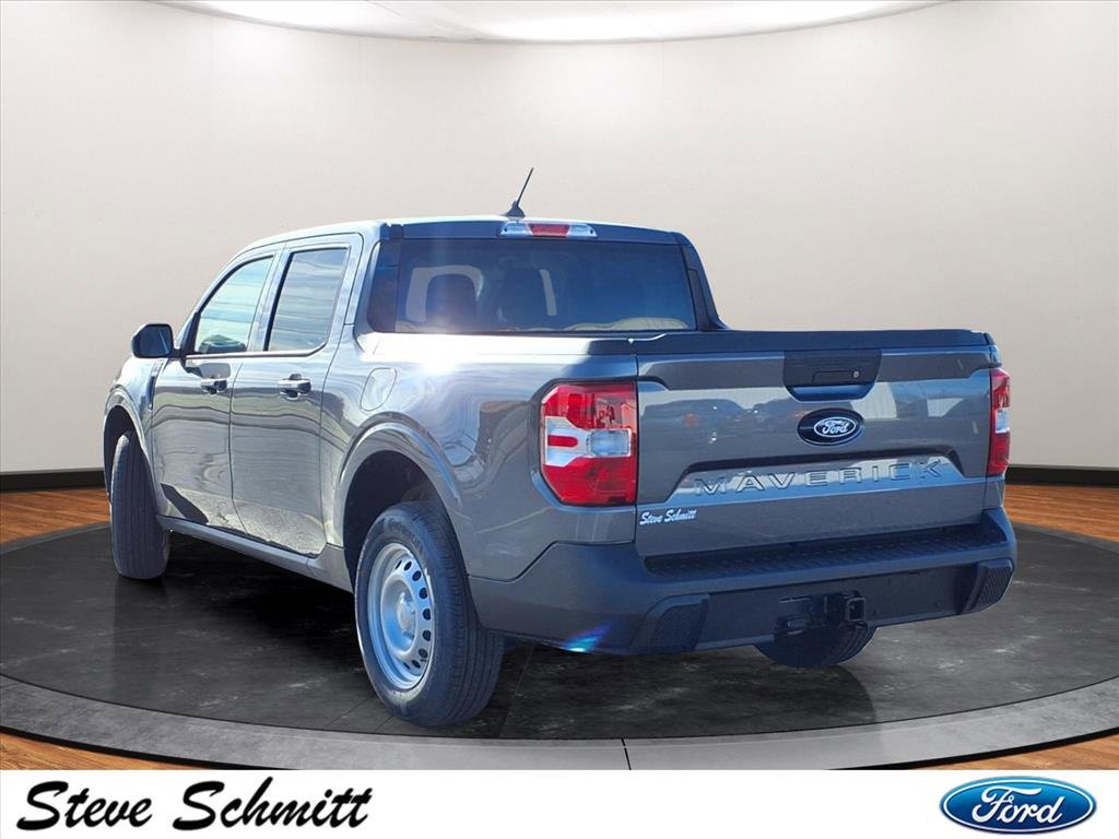 New 2026 Ford Maverick XL image 3