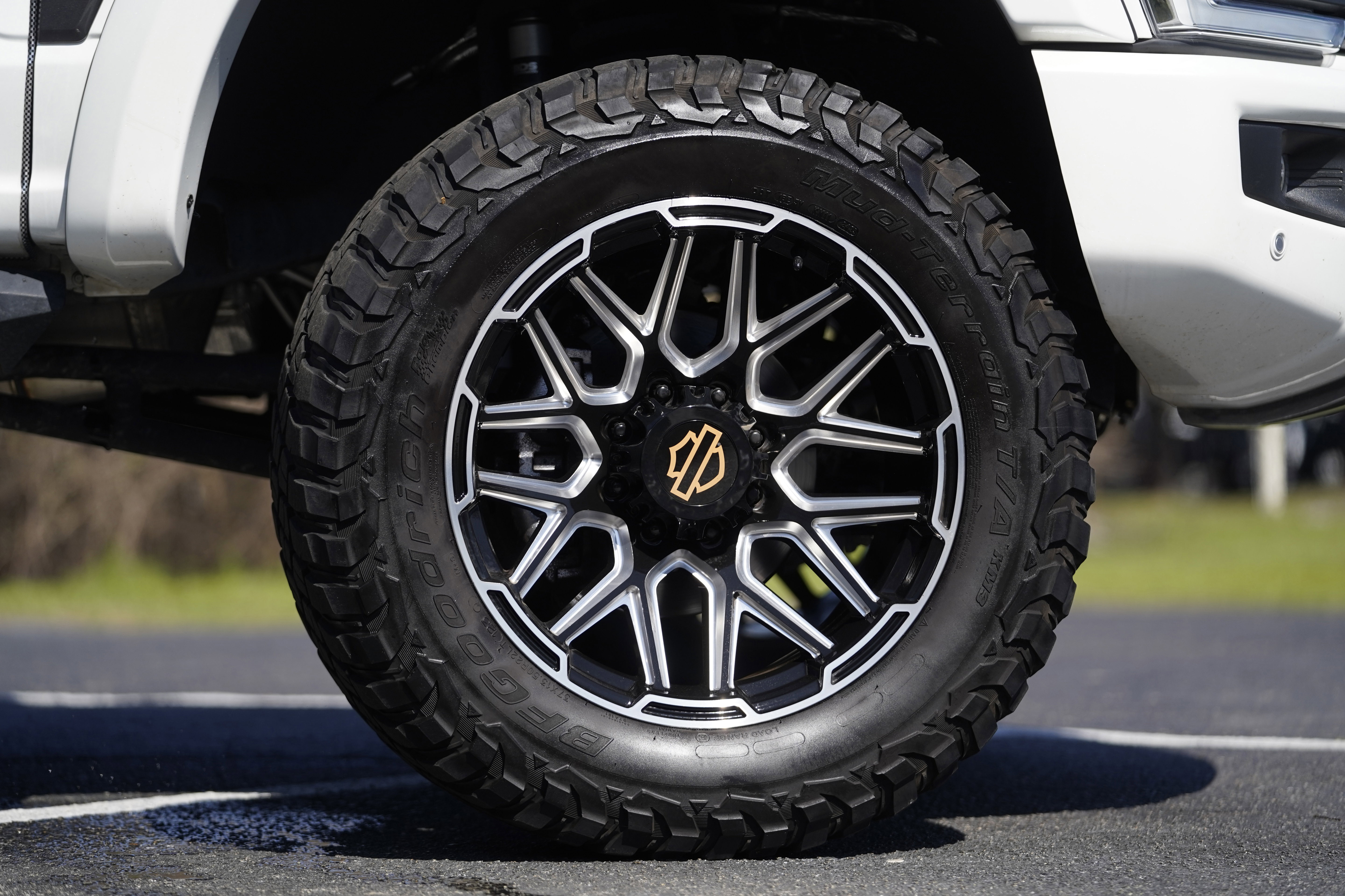 Used 2023 Ford F250 Lariat w/ Lariat Ultimate Package image 43