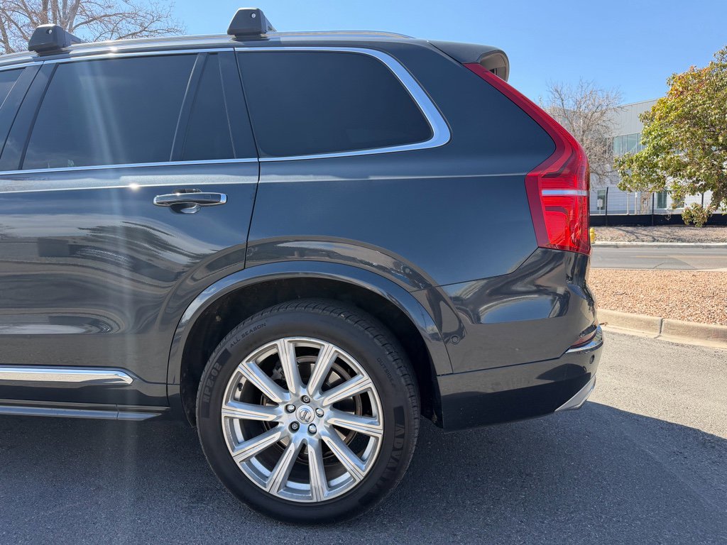 Used 2016 Volvo XC90 T6 Inscription w/ Vision Package image 11