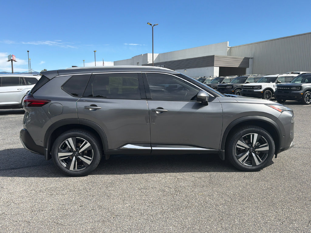 Used 2023 Nissan Rogue Platinum w/ Platinum Premium Package FWD image 8