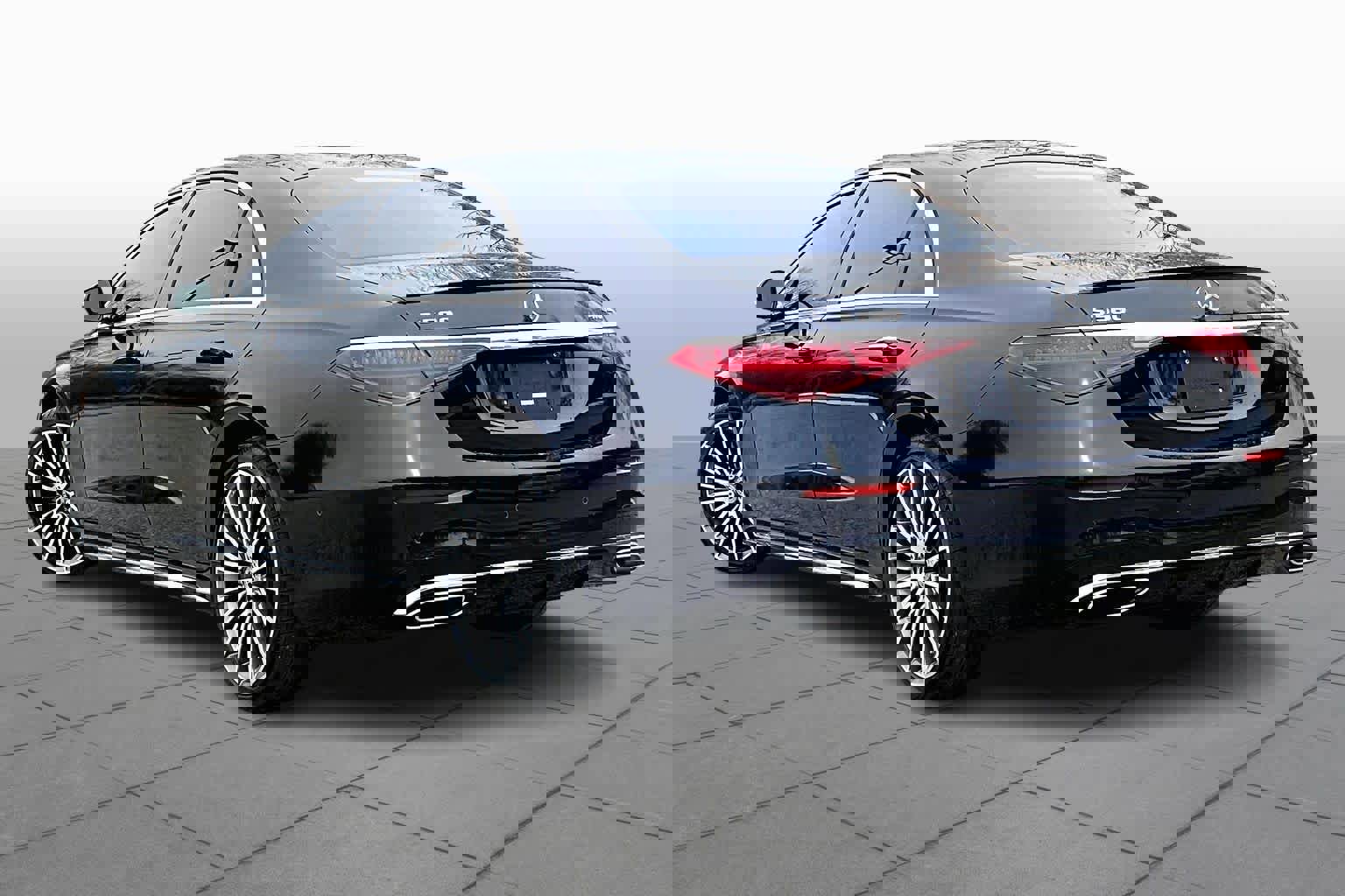 Used 2022 Mercedes-Benz S 580 4MATIC Sedan image 12