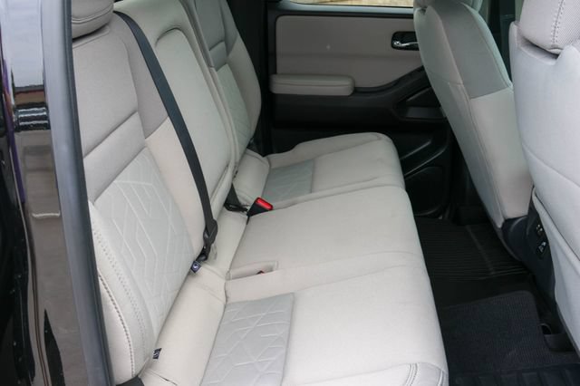 Used 2025 Nissan Frontier SV w/ SV Convenience Package AWD/4WD image 18