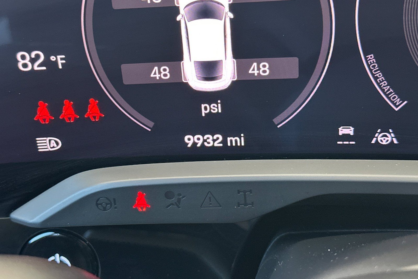 Certified 2023 Porsche Taycan 4S AWD/4WD image 25