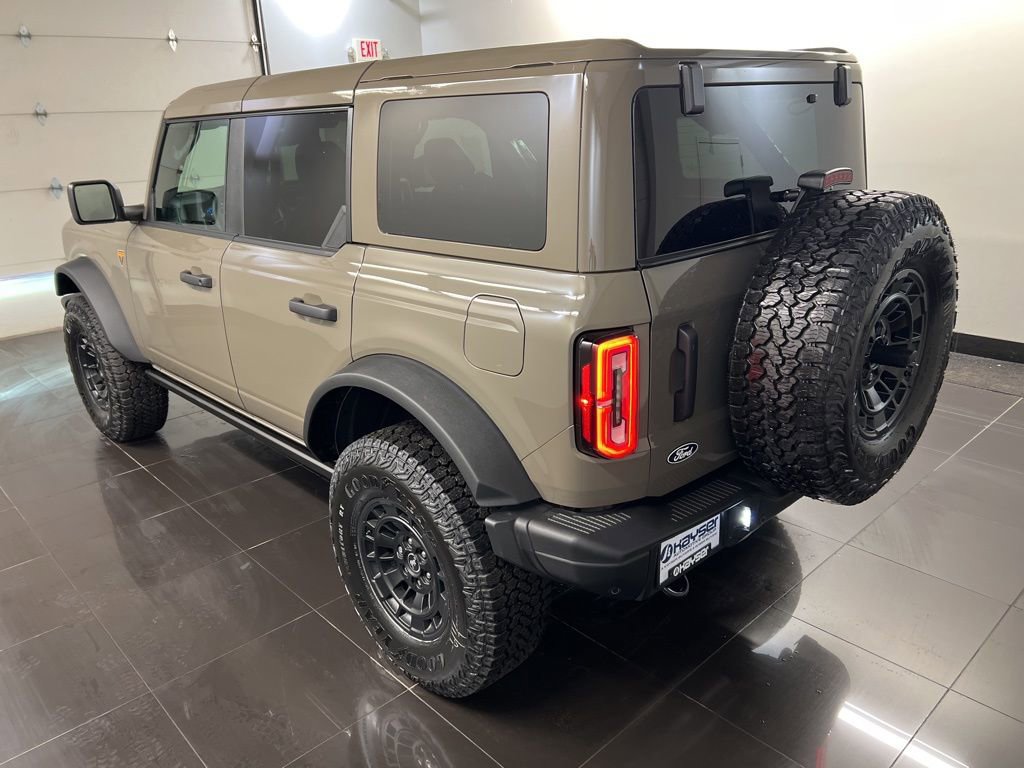 New 2026 Ford Bronco Badlands image 4