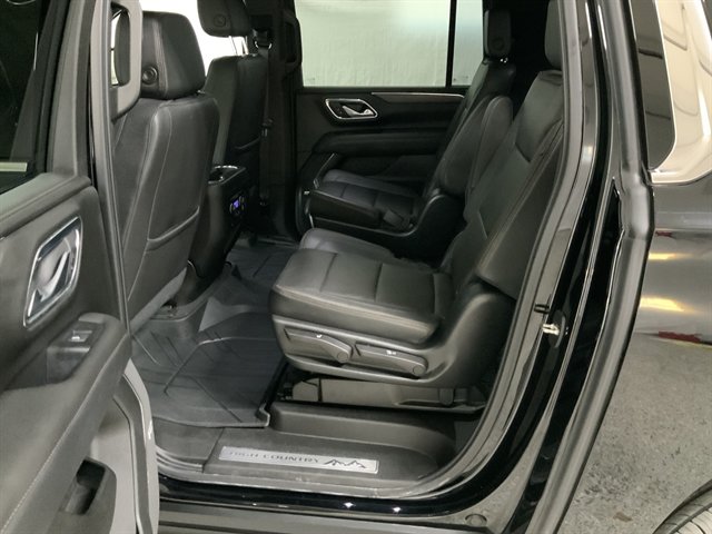 Used 2022 Chevrolet Suburban High Country w/ Max Trailering Package AWD/4WD image 18