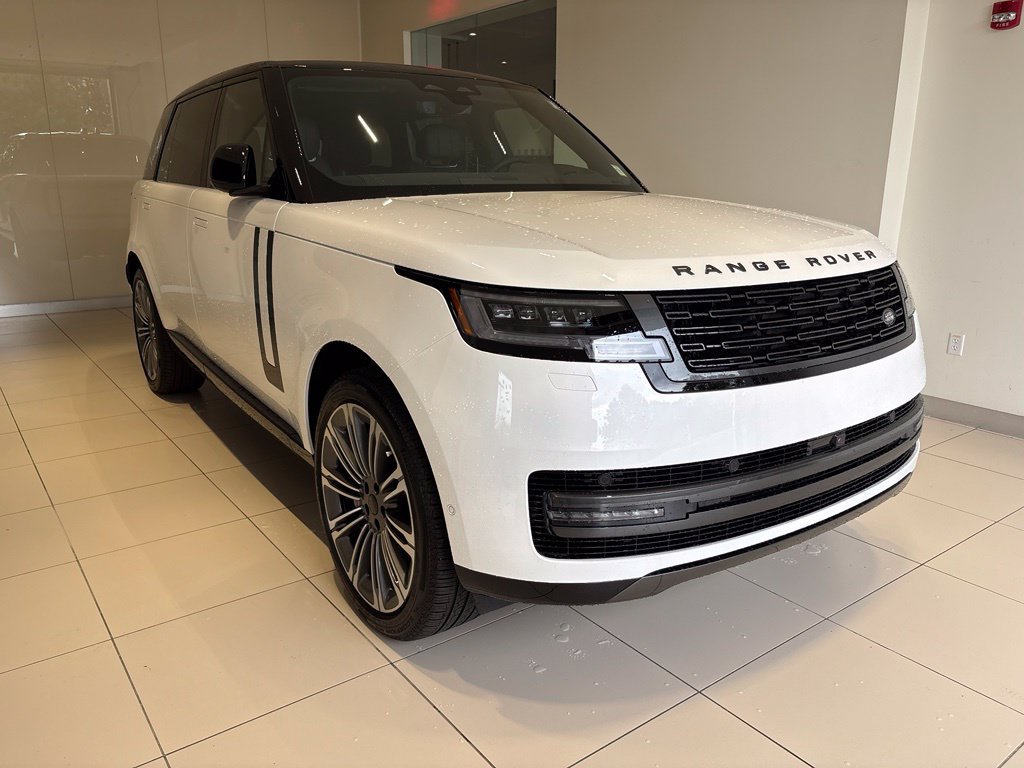 New 2026 Land Rover Range Rover Long Wheelbase SE AWD/4WD image 6