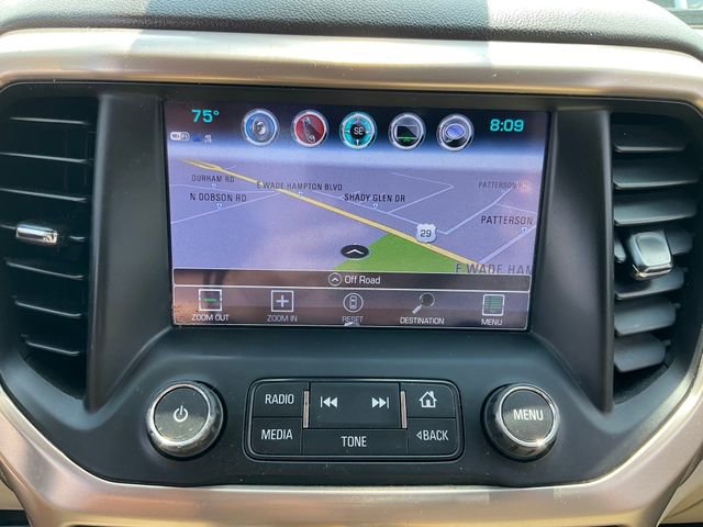 Used 2017 GMC Acadia Denali w/ Technology Package FWD image 15