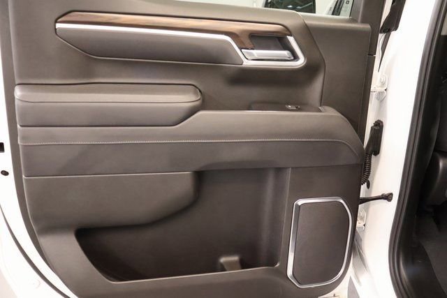 Used 2026 GMC Sierra 1500 SLT image 29