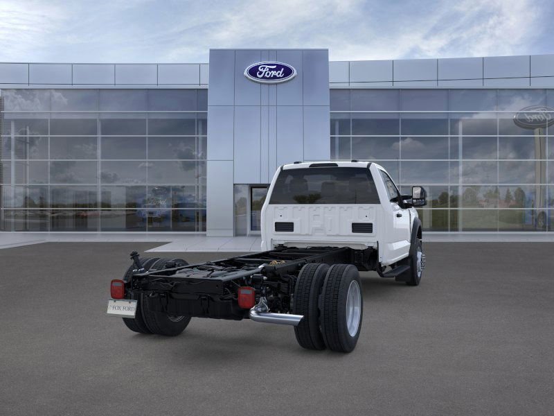 New 2025 Ford F550 4x4 Regular Cab Super Duty image 8