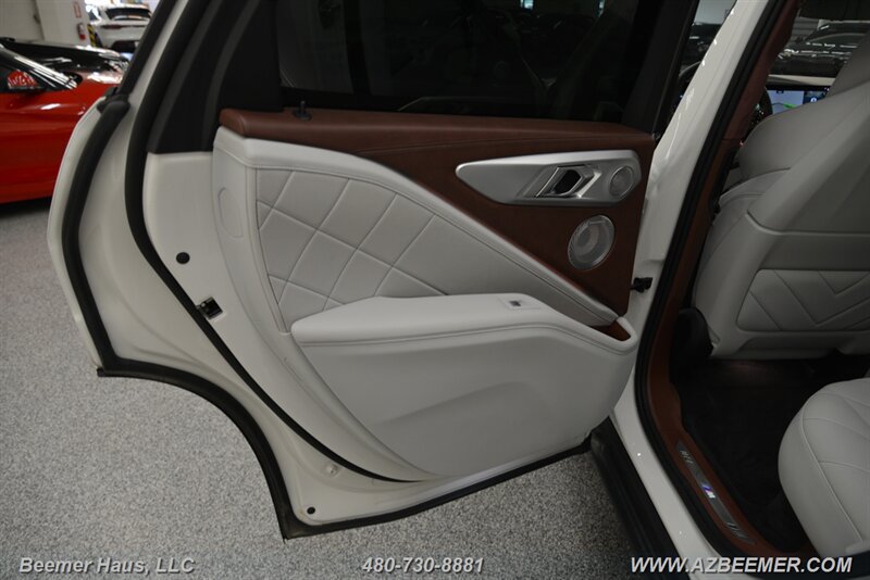 Used 2024 BMW XM AWD/4WD image 43