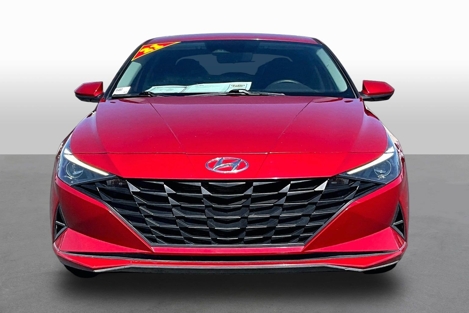 Used 2021 Hyundai Elantra SEL FWD image 3