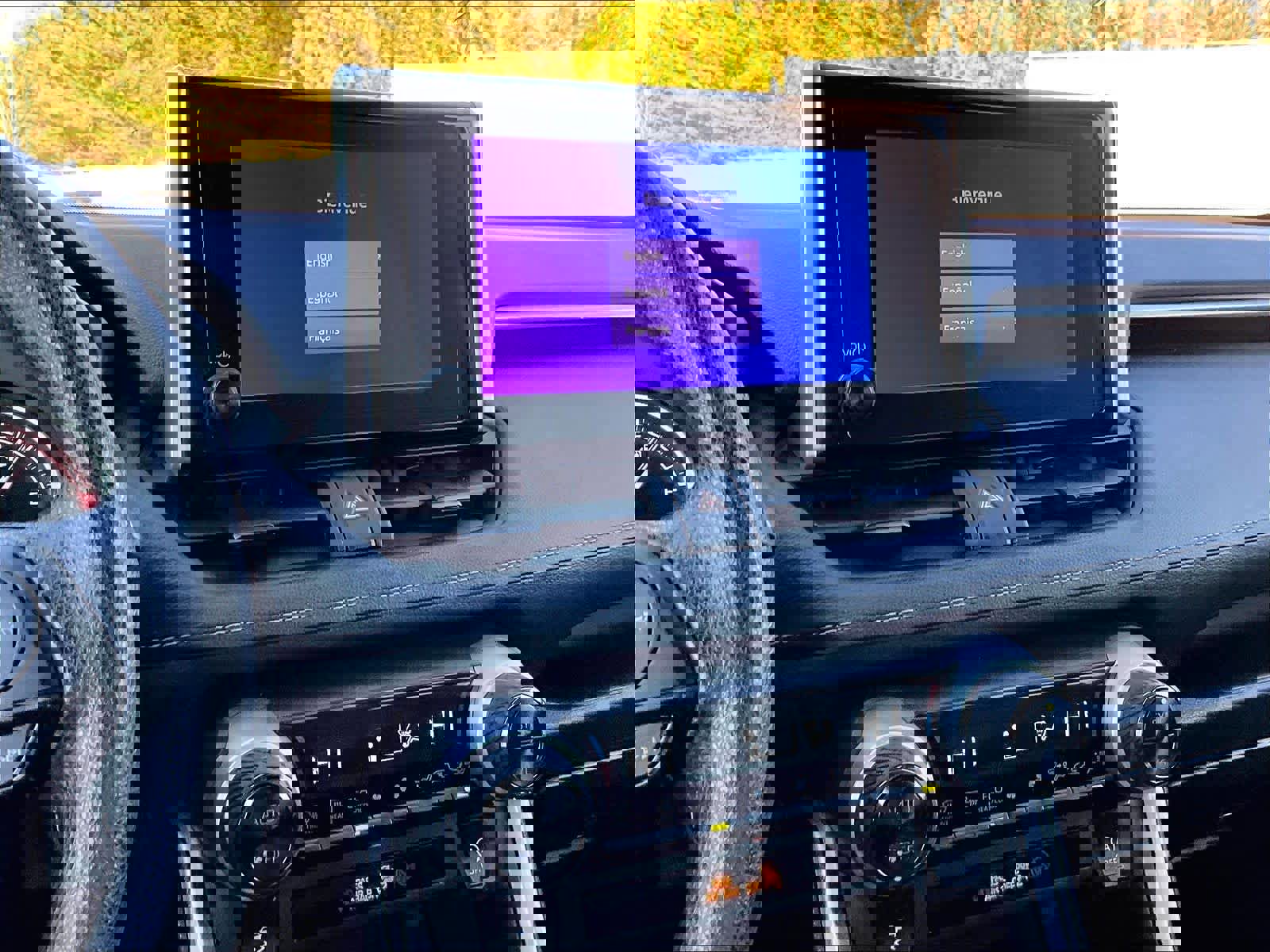 Used 2024 Toyota RAV4 XLE image 18