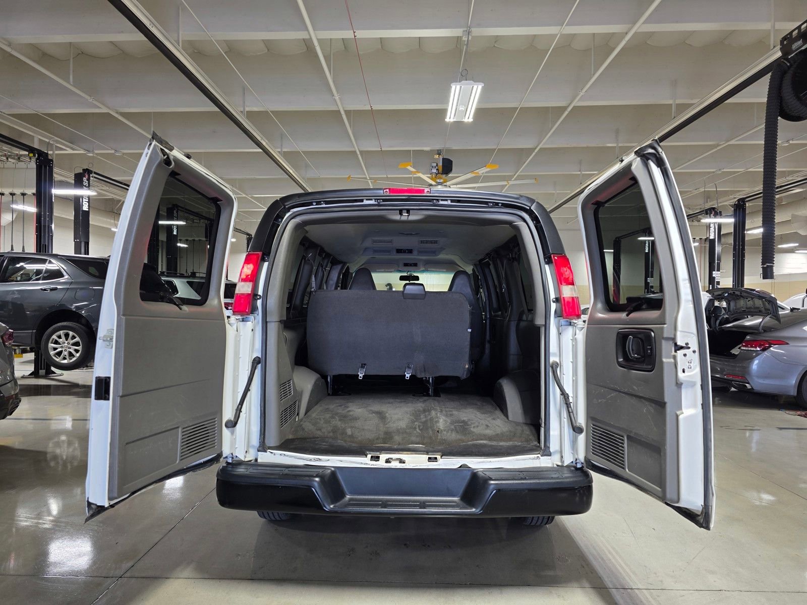 Used 2017 Chevrolet Express 2500 LS image 14