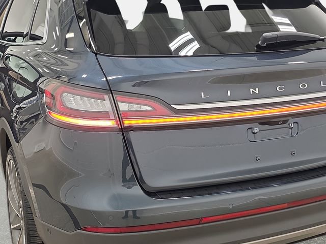 Certified 2023 Lincoln Nautilus Reserve w/ Equipment Group 202A image 31