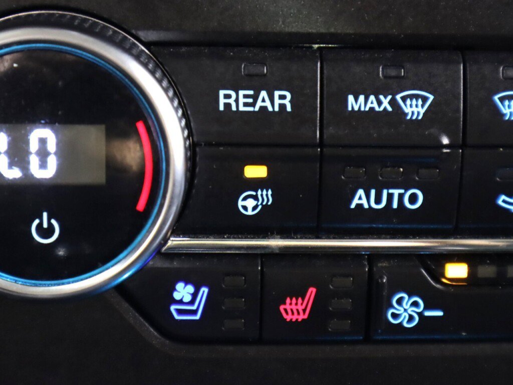 Used 2020 Ford Expedition Platinum AWD/4WD image 30