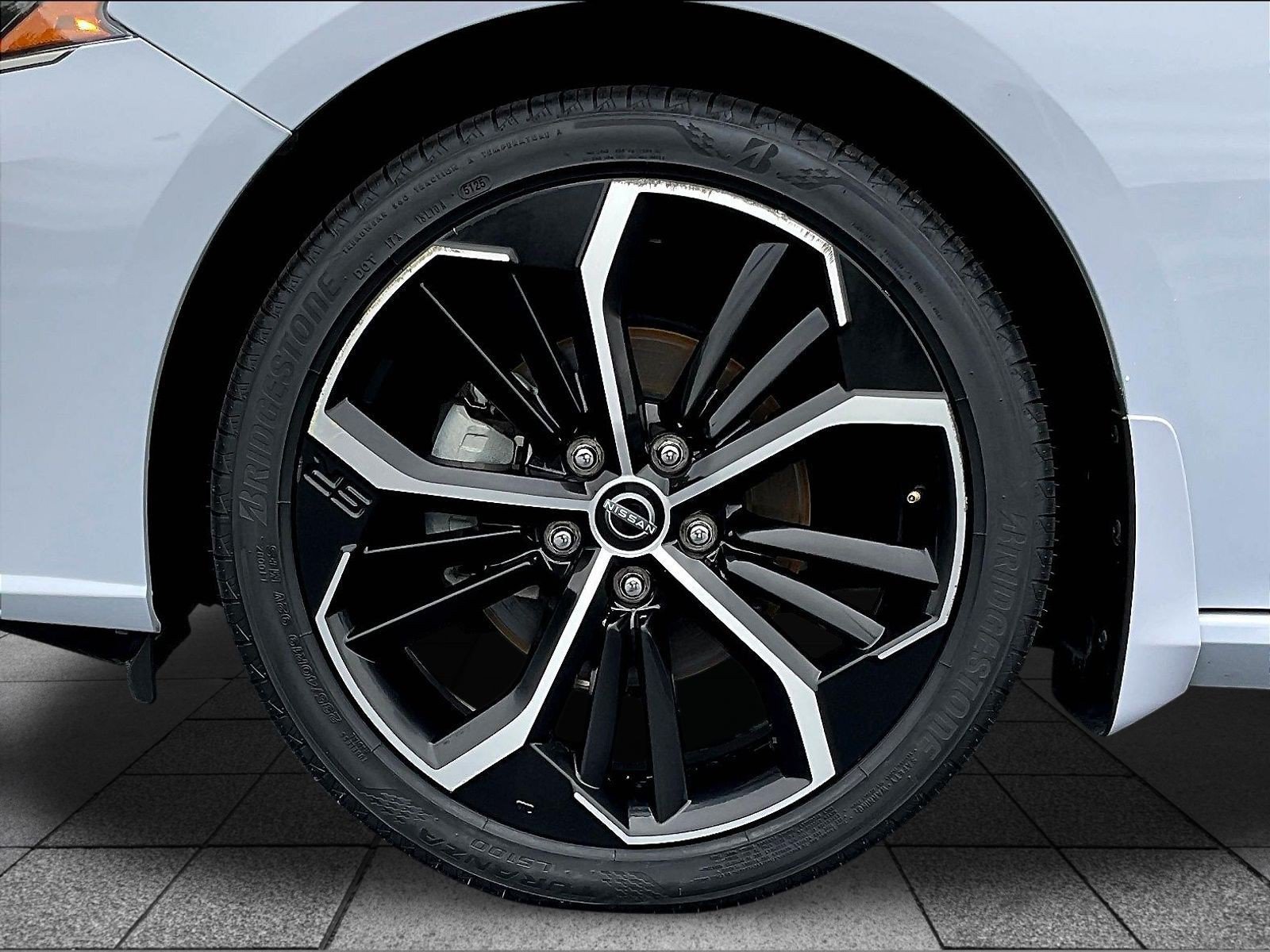 Certified 2023 Nissan Altima 2.5 SR w/ SR Premium Package FWD image 36