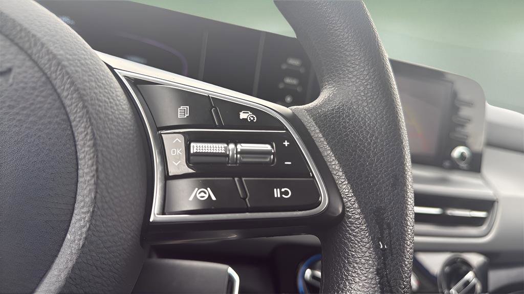 Used 2024 Kia Seltos LX image 27