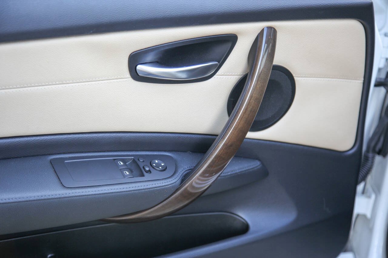 Used 2011 BMW 128i Coupe RWD image 42
