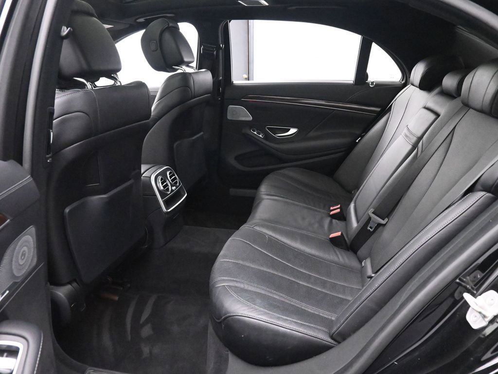 Used 2016 Mercedes-Benz S 550 4MATIC Sedan image 18