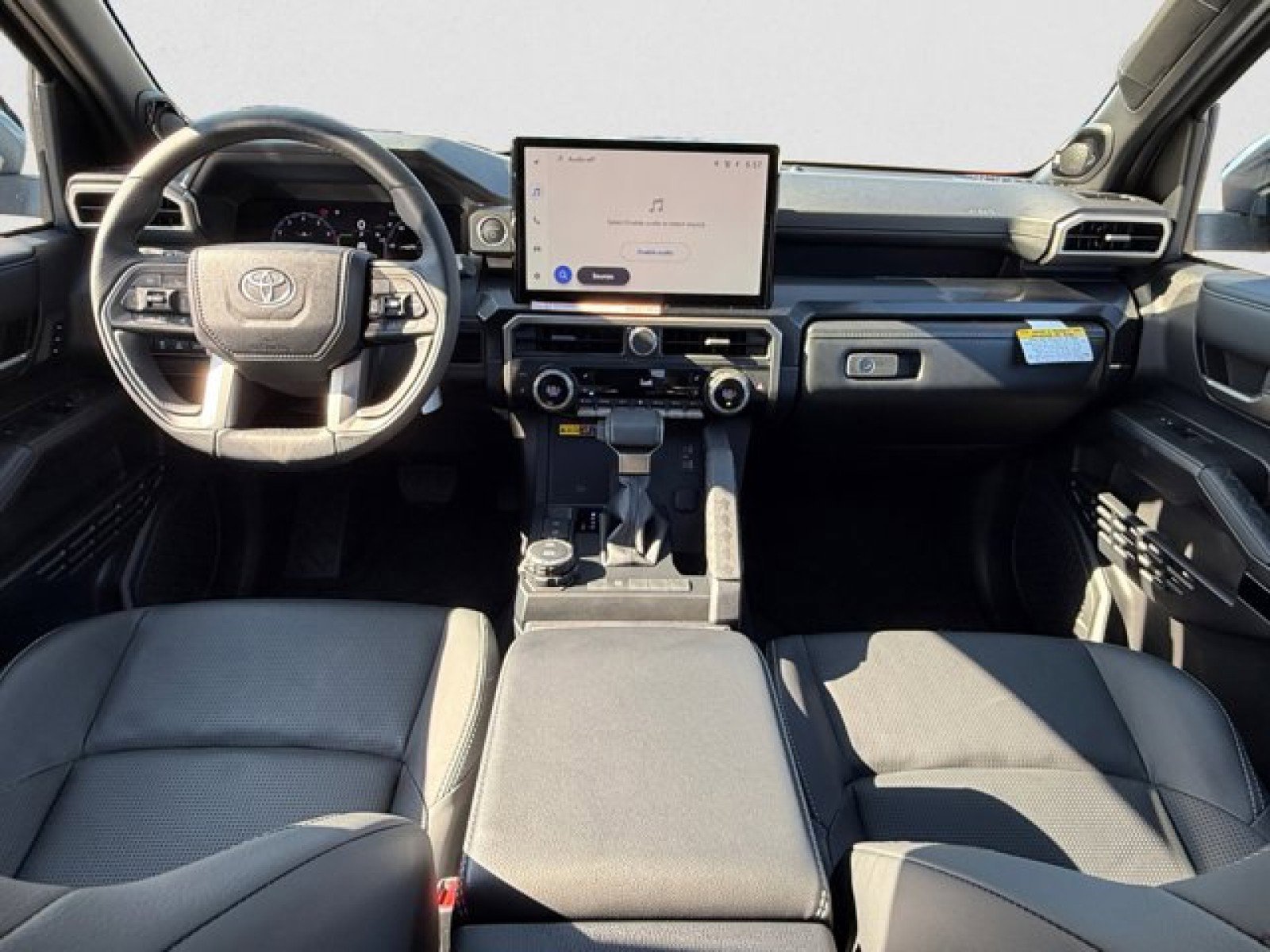 Used 2025 Toyota 4Runner Limited image 13