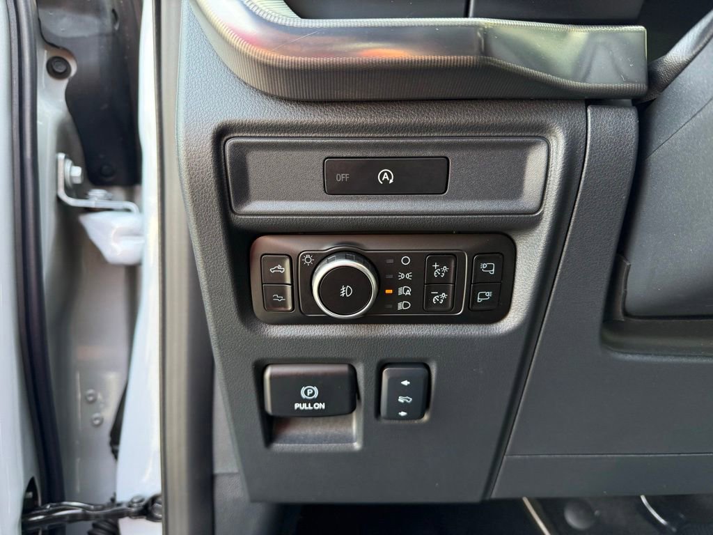 Used 2025 Ford F150 Raptor AWD/4WD image 14