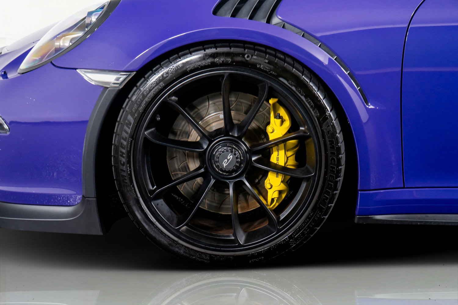 Used 2016 Porsche 911 GT3 RS image 19