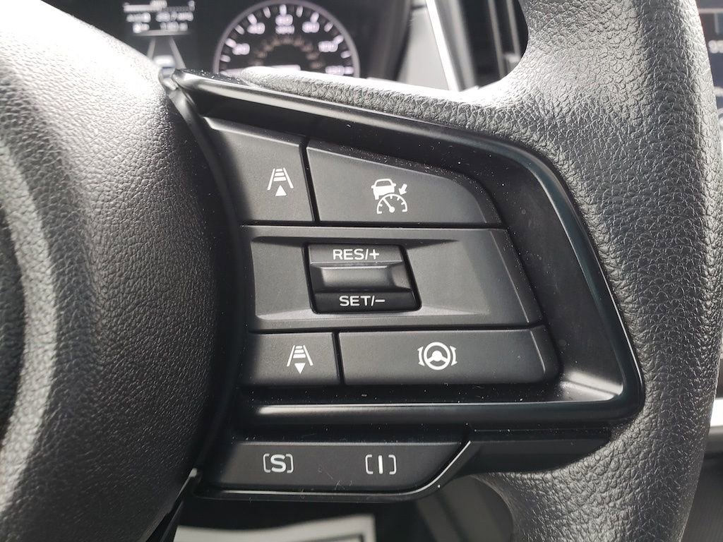 Used 2024 Subaru Crosstrek 2.0i Premium image 18