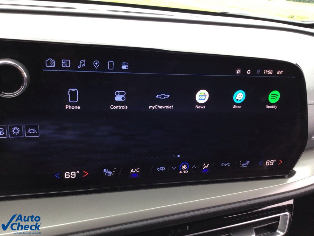 Used 2024 Chevrolet Traverse LS image 27