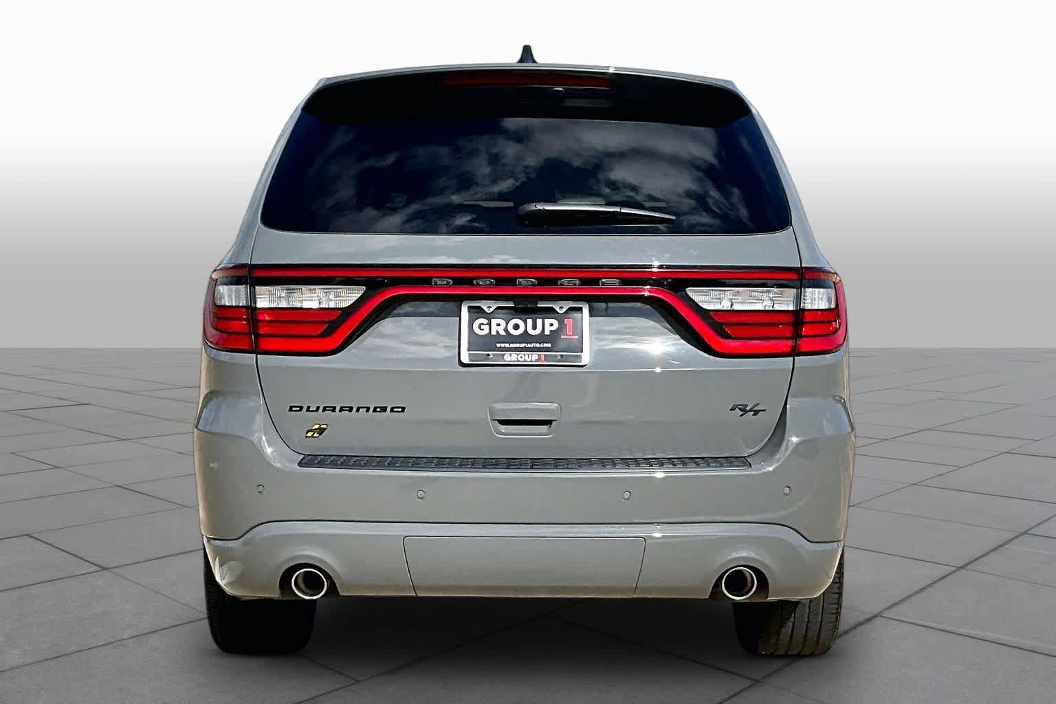 Used 2023 Dodge Durango R/T AWD/4WD image 5