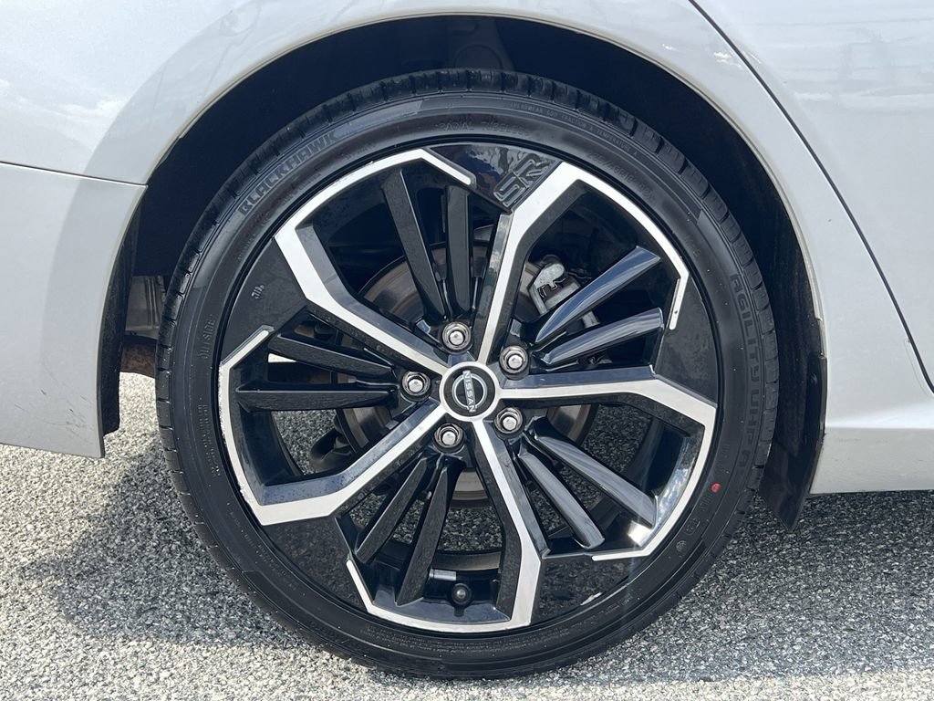 Used 2024 Nissan Altima 2.5 SR image 29