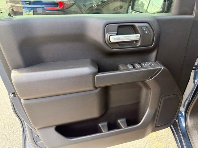Used 2021 GMC Sierra 1500 4x4 Crew Cab w/ Sierra Value Package image 38