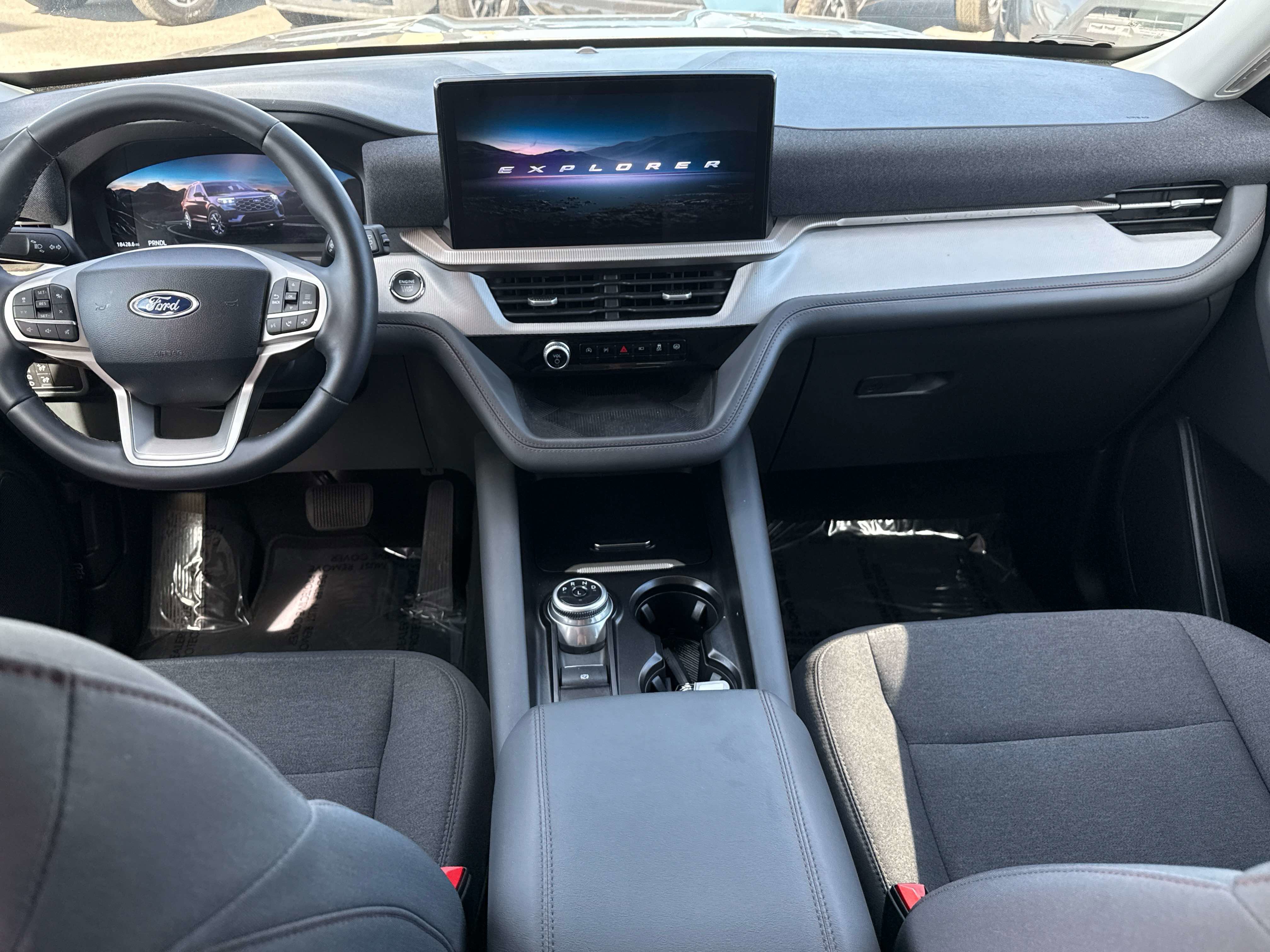 Used 2025 Ford Explorer Active image 14