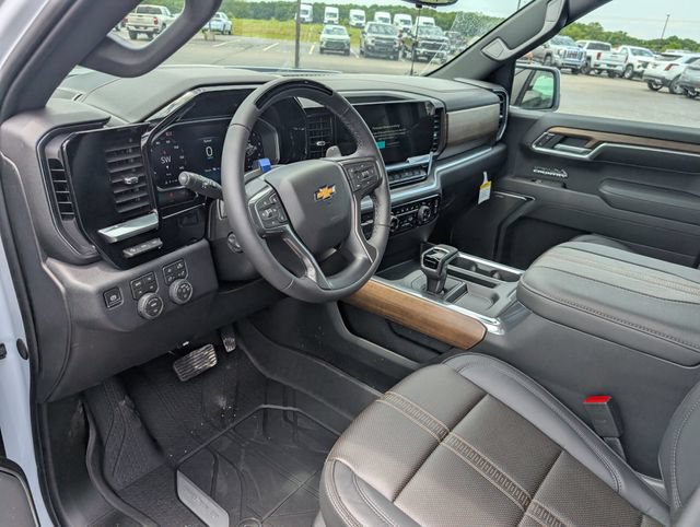 New 2026 Chevrolet Silverado 1500 High Country AWD/4WD image 14