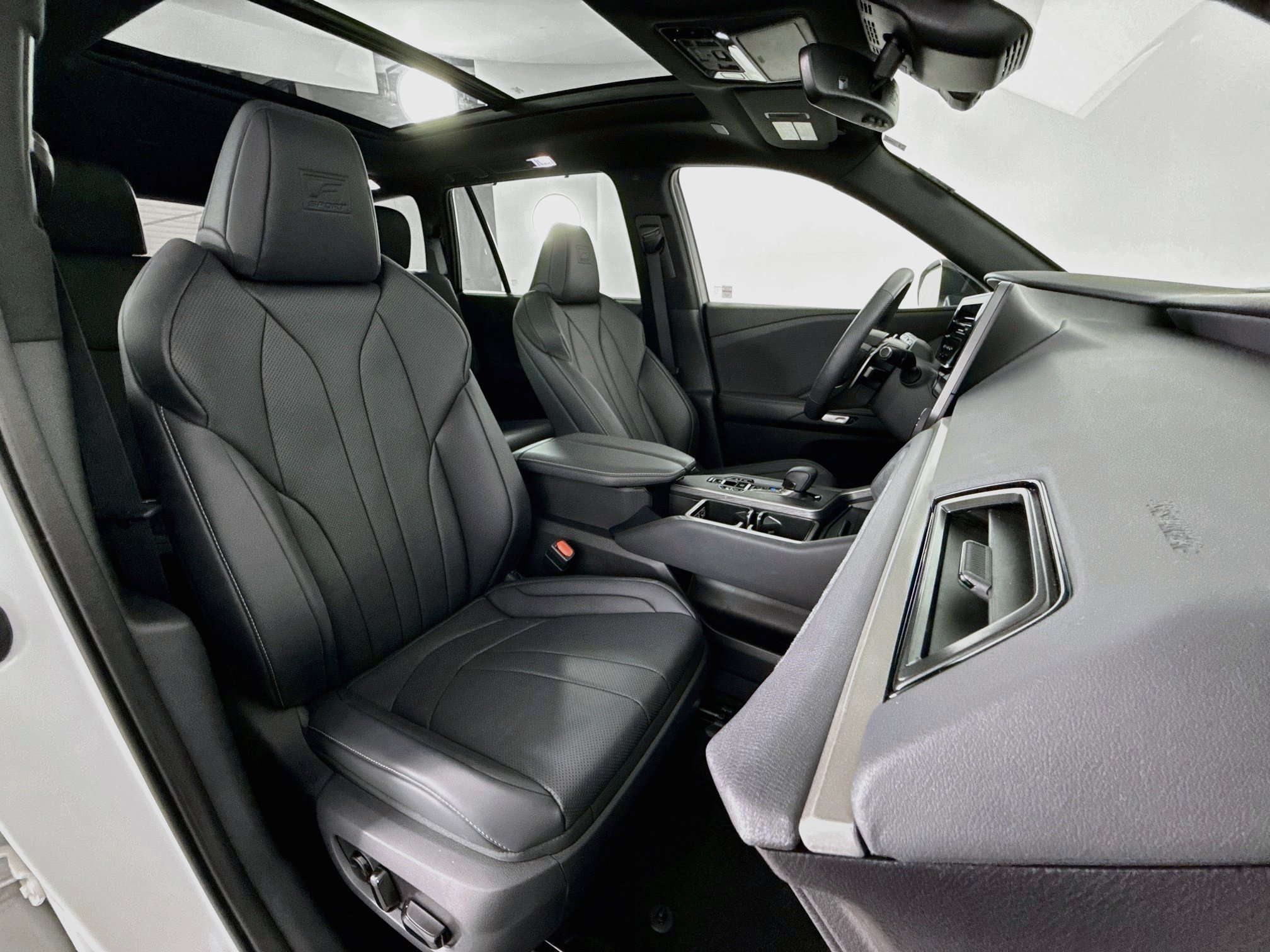 Certified 2025 Lexus TX 350 AWD w/ Technology Package image 28