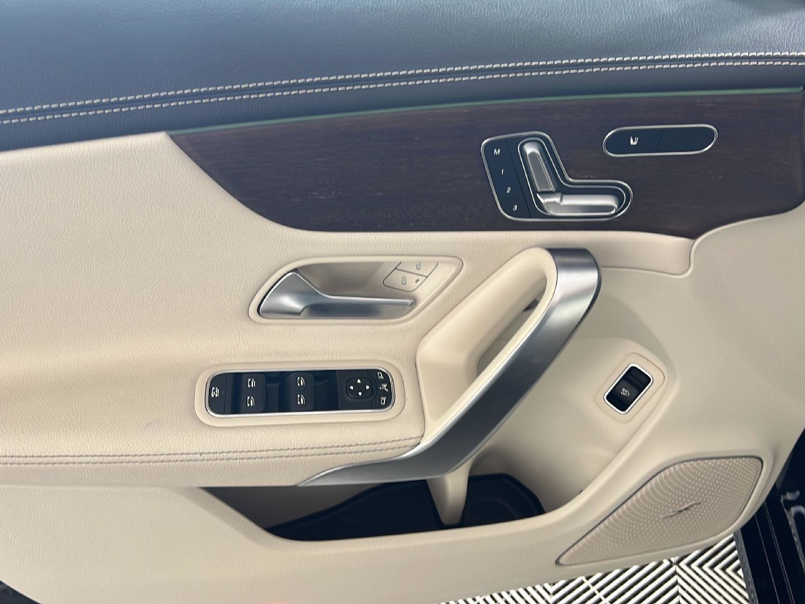 Certified 2023 Mercedes-Benz CLA 250 4MATIC image 13