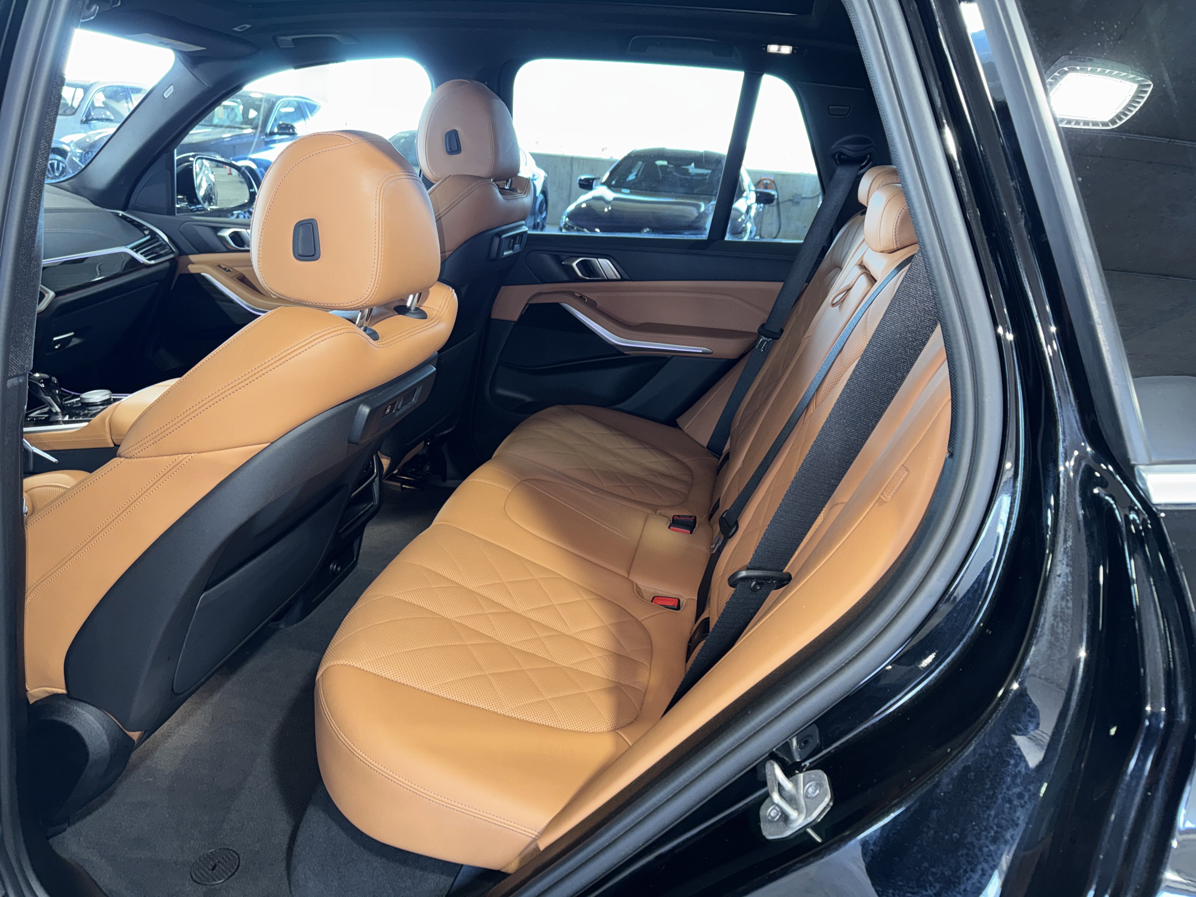 Used 2023 BMW X5 xDrive40i w/ Premium Package image 15