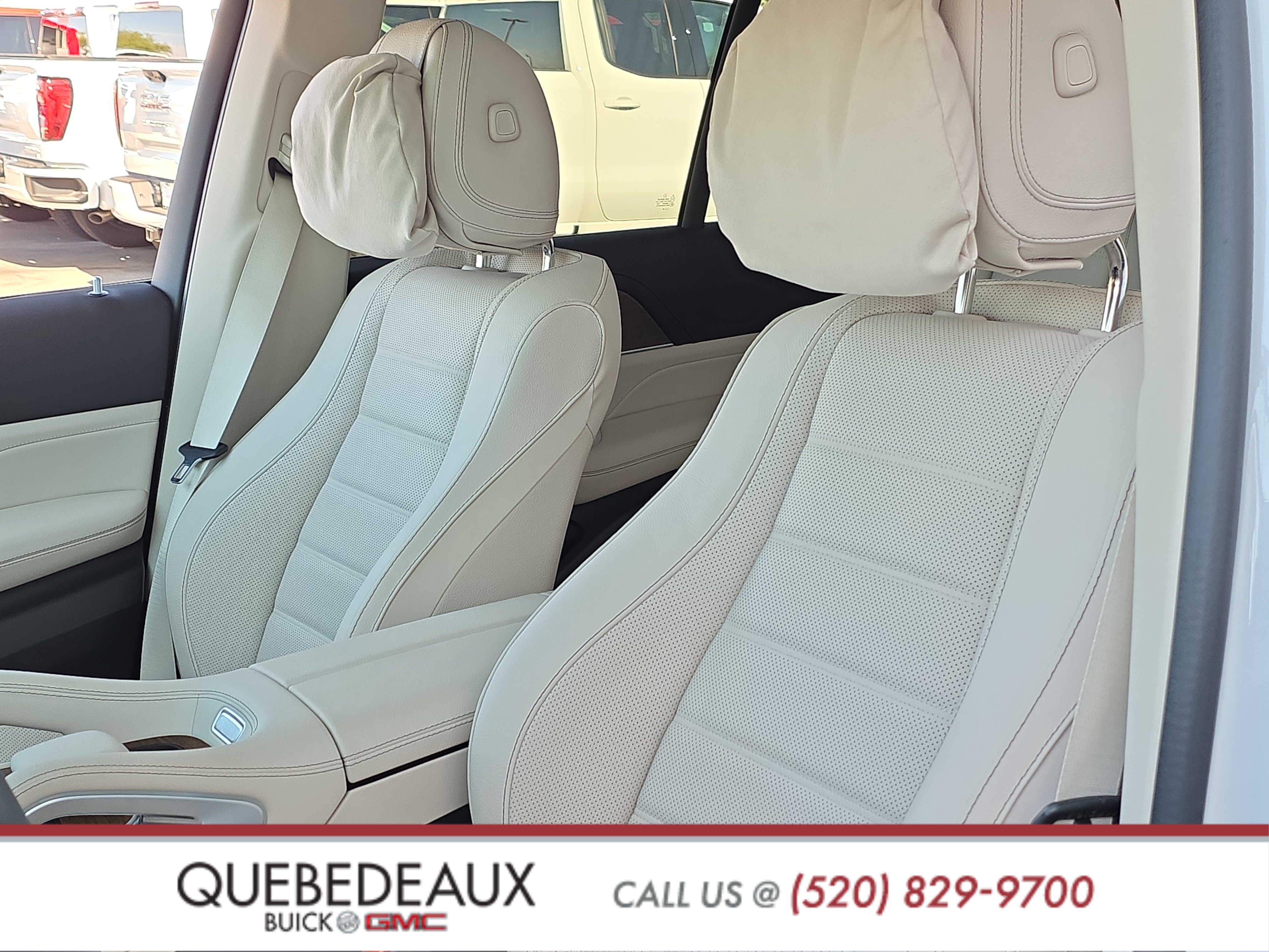 Used 2025 Mercedes-Benz GLE 350 4MATIC image 13