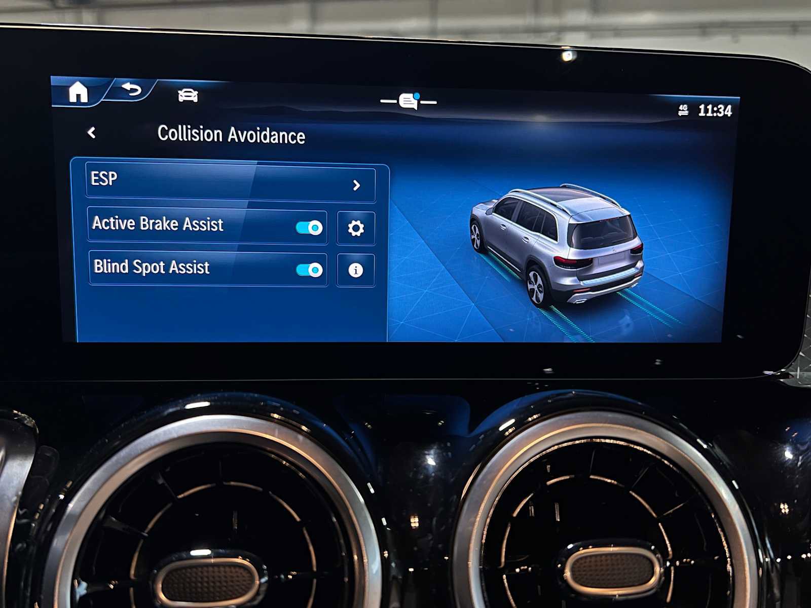 Certified 2025 Mercedes-Benz GLB 250 4MATIC image 34