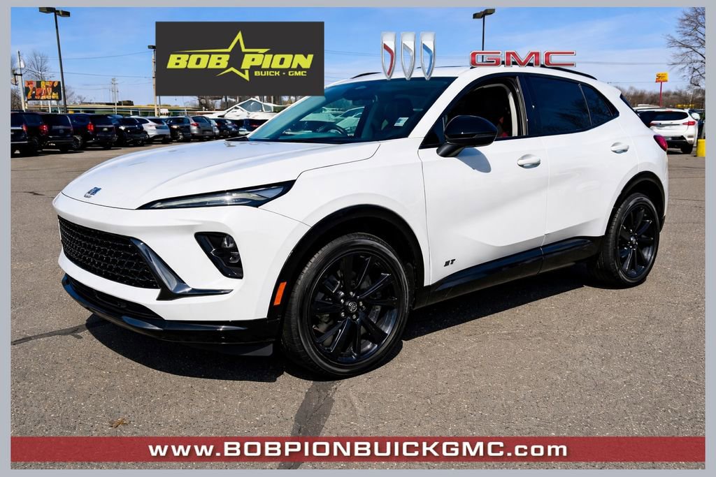 New 2026 Buick Envision Sport Touring image 1